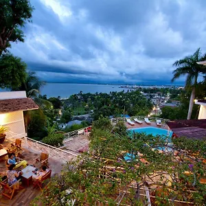 Mont Joli 3*, Cap-Haitien Haiti